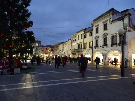 Piazza Ferretto-torget